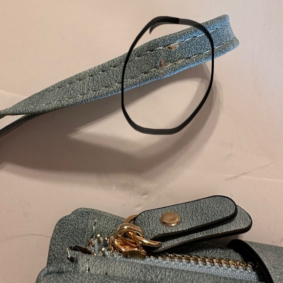 LBB Mini Suede Wristlet Light Blue Credit Card Holder Coin & Bill Holder - Picture 10 of 11